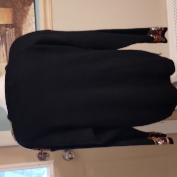 Beautiful vintage Embellished lambswool sweater - Picture 4 of 13